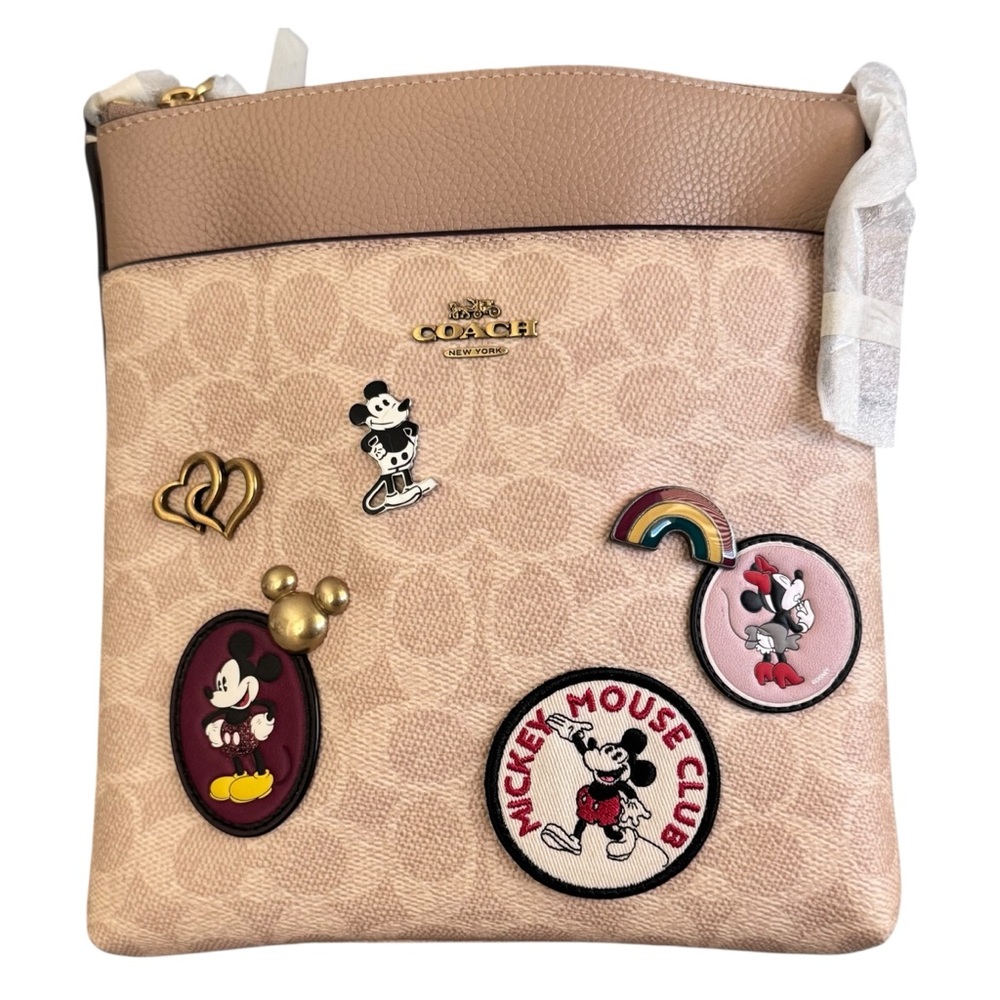 RARE Coach  Disney x Coach Kitt Messenger crossbody bag with Patches NWT